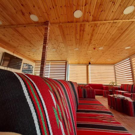 Petra Cabin Dorms Hostel Wadi Musa Extérieur photo