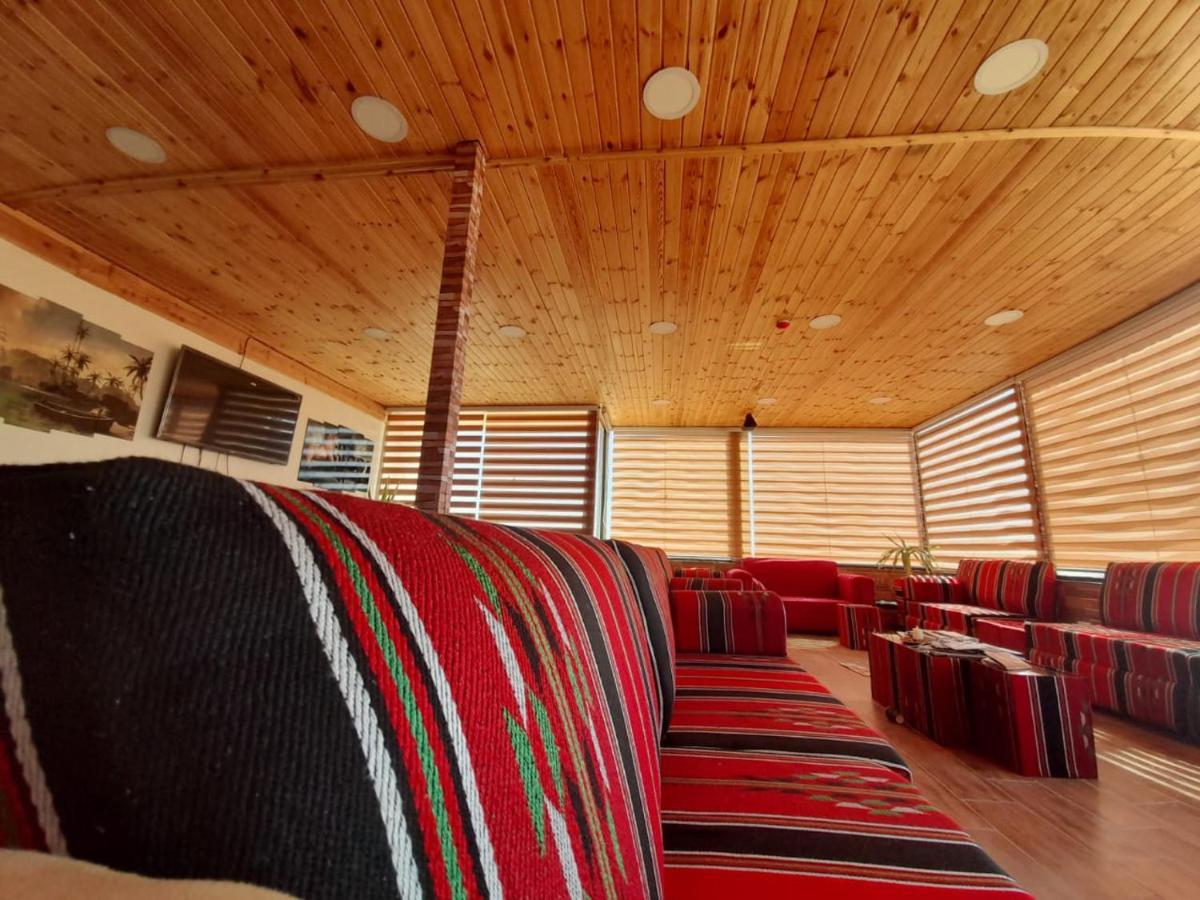 Petra Cabin Dorms Hostel Wadi Musa Extérieur photo